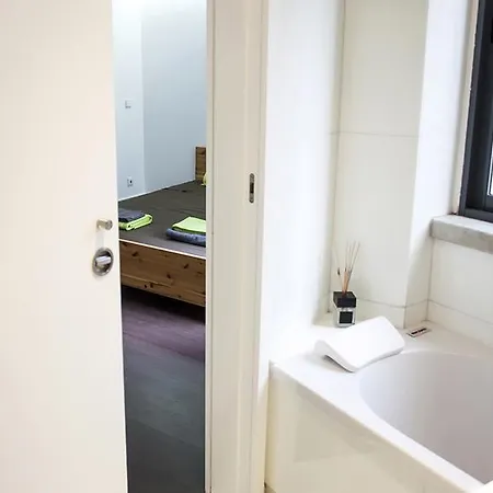 New In Marques De Pombal Apartment Lisbon
