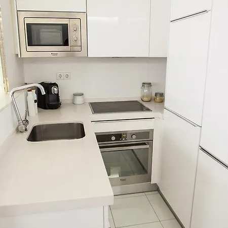 New In Marques De Pombal Apartment Lisbon